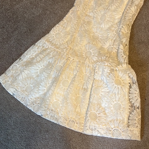 Banana Republic Sleeveless Dress - Picture 5 of 10